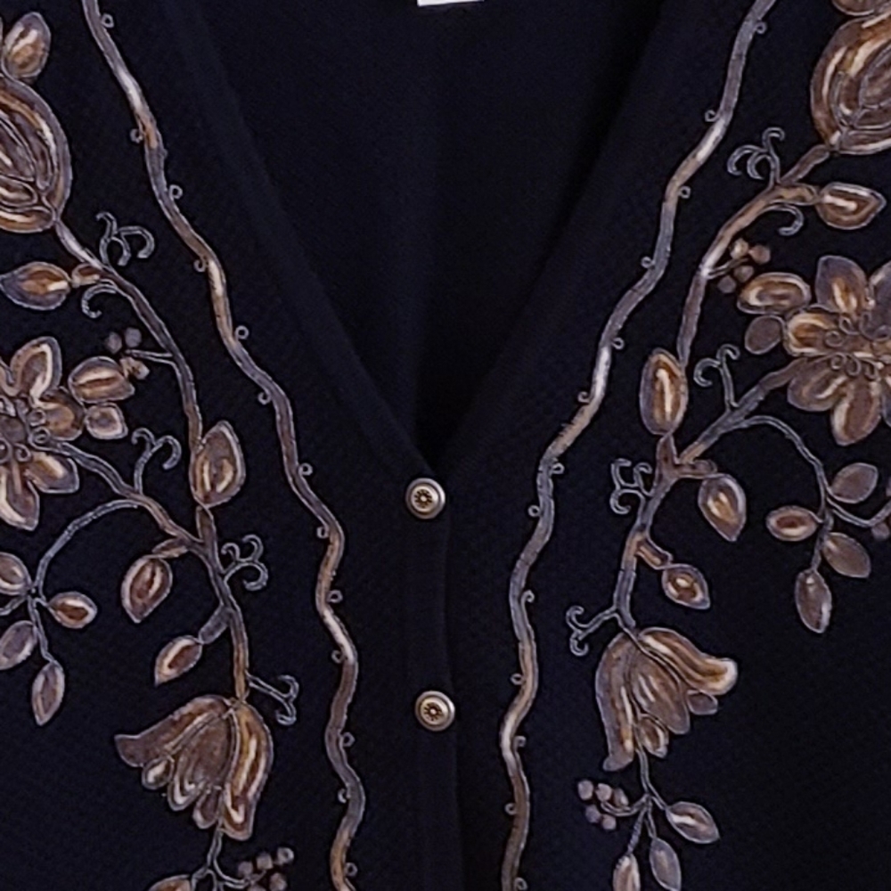 Koret Women Sweater Vest Size 1X Navy Crewel Floral Applique Button Front, Sleev - Picture 4 of 9